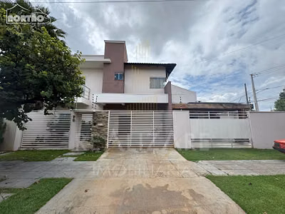 Casa, 3 quartos, 250 m² - Foto 1