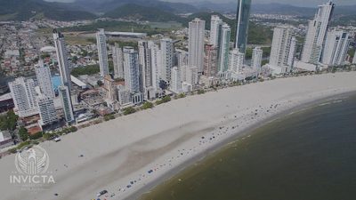 Apartamento, 3 quartos, 260 m² - Foto 2