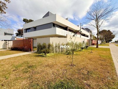 Sobrado, 3 quartos, 147 m² - Foto 1