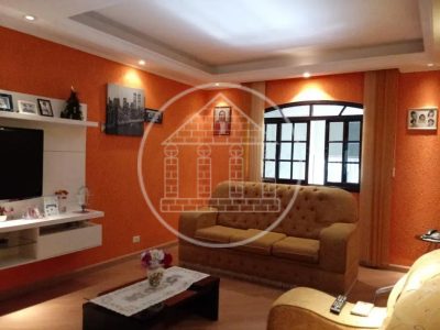 Sobrado, 4 quartos, 250 m² - Foto 1