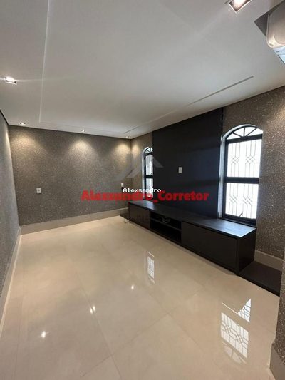Sobrado, 4 quartos, 396 m² - Foto 3