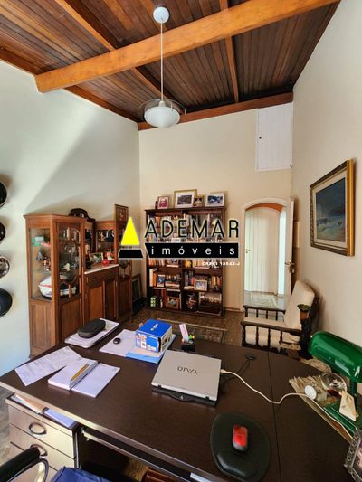 Casa, 4 quartos, 1000 m² - Foto 1