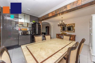 Sobrado, 3 quartos, 286 m² - Foto 3