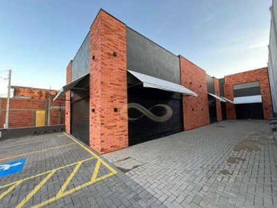 Loja-Salão, 119 m² - Foto 1