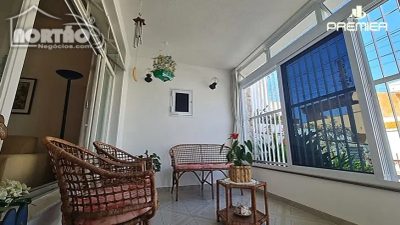 Casa, 5 quartos, 237 m² - Foto 4