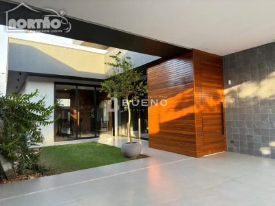 Casa, 3 quartos, 216 m² - Foto 3