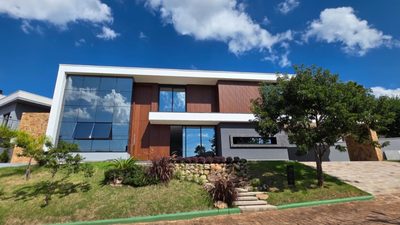 Casa, 3 quartos, 320 m² - Foto 1