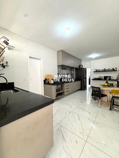 Apartamento, 3 quartos, 207 m² - Foto 1