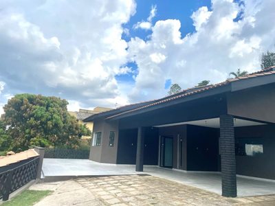 Casa, 5 quartos, 320 m² - Foto 2