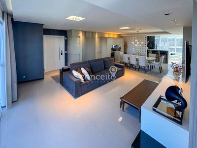 Apartamento, 3 quartos, 203 m² - Foto 2