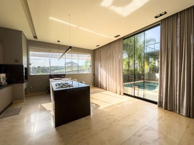 Casa, 3 quartos, 265 m² - Foto 3