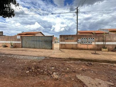 Casa, 2 quartos, 150 m² - Foto 1