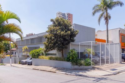 Prédio Inteiro, 551 m² - Foto 1