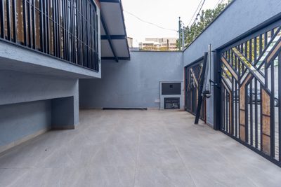 Casa, 4 quartos, 194 m² - Foto 1