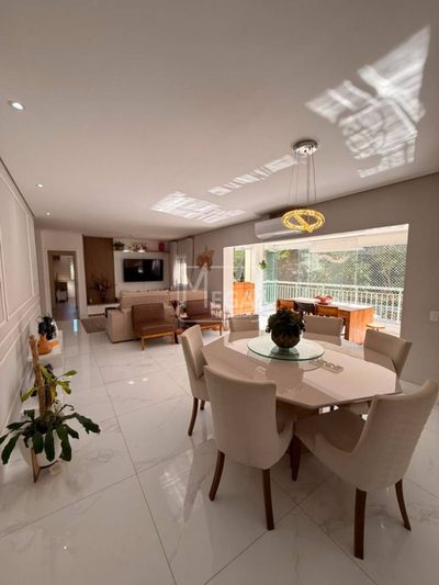 Apartamento, 3 quartos, 158 m² - Foto 1