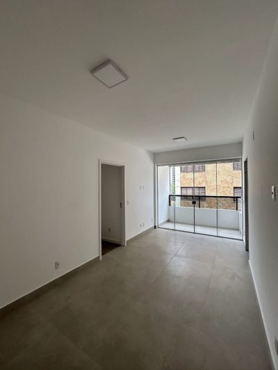 Apartamento, 3 quartos, 74 m² - Foto 1