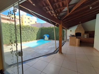 Casa, 3 quartos, 328 m² - Foto 2
