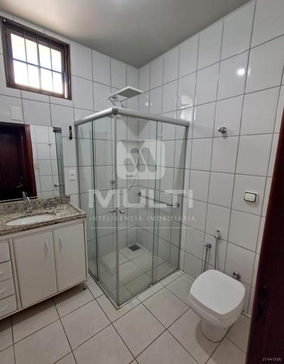 Casa, 3 quartos, 240 m² - Foto 4
