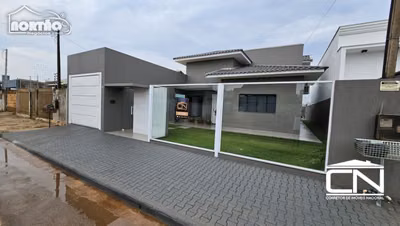 Casa, 5 quartos, 286 m² - Foto 2