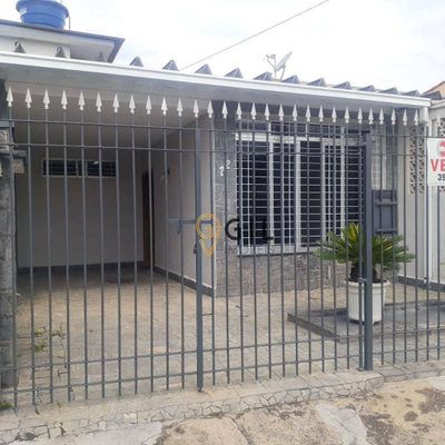 Casa, 2 quartos, 200 m² - Foto 1