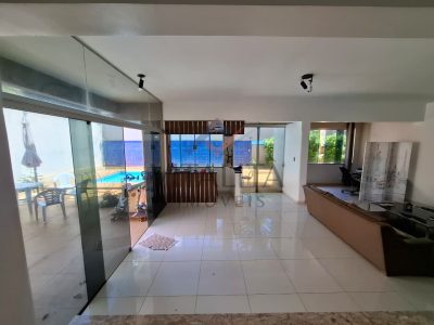 Casa, 5 quartos, 238 m² - Foto 3