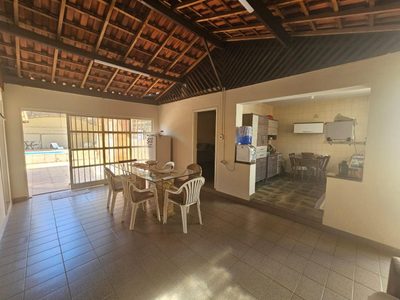 Casa, 3 quartos, 282 m² - Foto 5