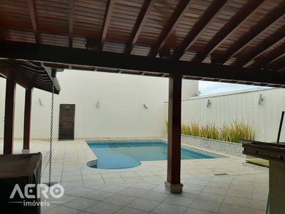 Casa, 3 quartos, 770 m² - Foto 1