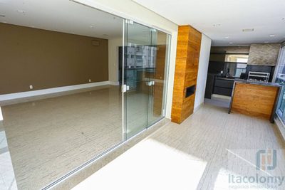 Apartamento, 3 quartos, 253 m² - Foto 1