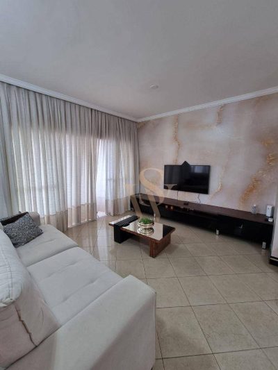 Apartamento, 3 quartos, 174 m² - Foto 1