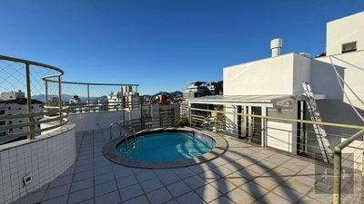 Cobertura, 3 quartos, 224 m² - Foto 2