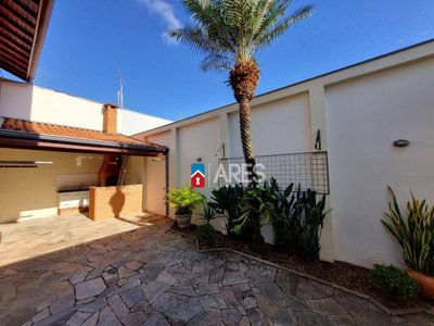 Casa, 3 quartos, 206 m² - Foto 3