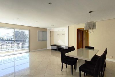 Apartamento, 3 quartos, 140 m² - Foto 1