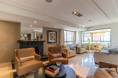 Apartamento, 3 quartos, 202 m² - Foto 1