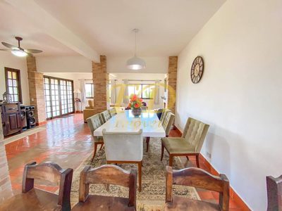 Sítio, 4 quartos, 800 m² - Foto 2