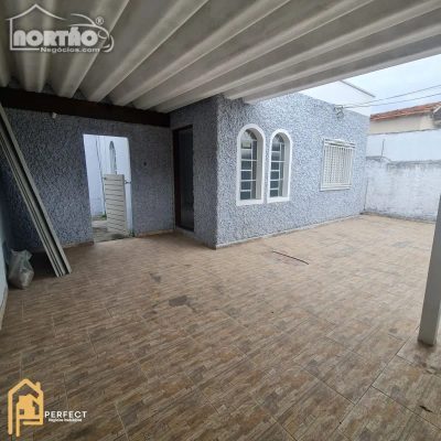 Casa, 4 quartos, 250 m² - Foto 2