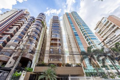 Apartamento, 4 quartos, 238 m² - Foto 2