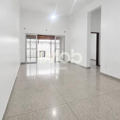 Apartamento, 3 quartos, 140 m² - Foto 1