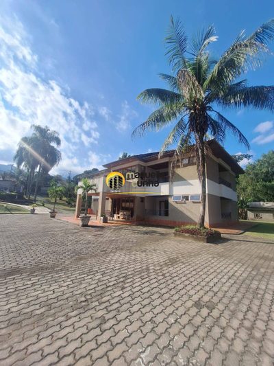 Casa, 6 quartos, 600 m² - Foto 1
