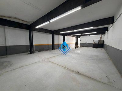 Depósito-Galpão, 472 m² - Foto 1