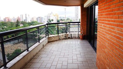 Apartamento, 3 quartos, 246 m² - Foto 3