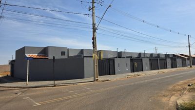 Casa, 2 quartos, 55 m² - Foto 1