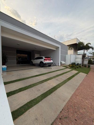 Sobrado, 2 quartos, 276 m² - Foto 1