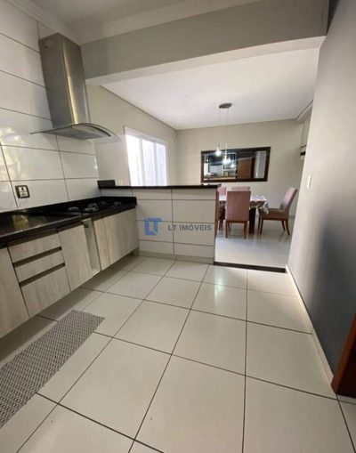 Sobrado, 3 quartos, 195 m² - Foto 2
