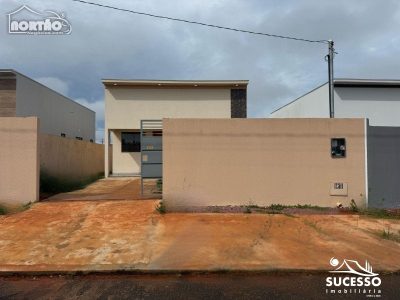 Casa, 3 quartos, 60 m² - Foto 1