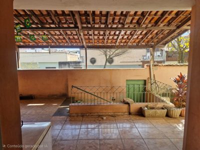 Casa, 3 quartos, 250 m² - Foto 2