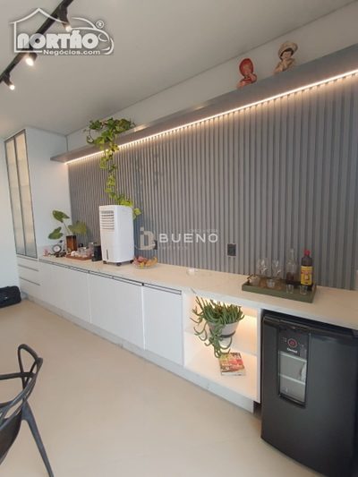 Casa, 3 quartos, 255 m² - Foto 2