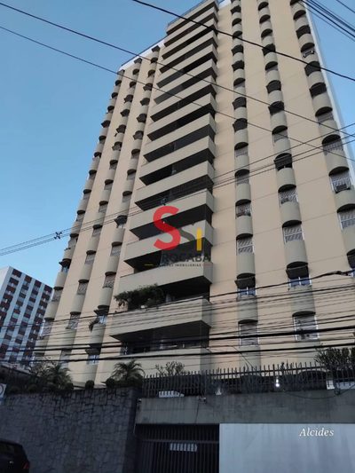 Apartamento, 3 quartos, 162 m² - Foto 1