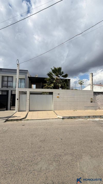 Casa, 3 quartos - Foto 1
