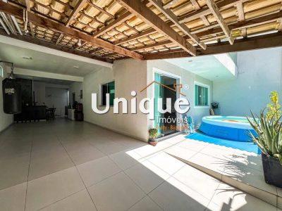 Casa, 3 quartos, 239 m² - Foto 2