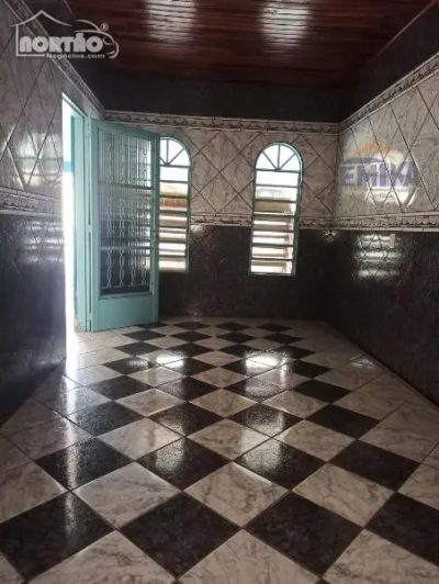 Casa, 3 quartos, 209 m² - Foto 3